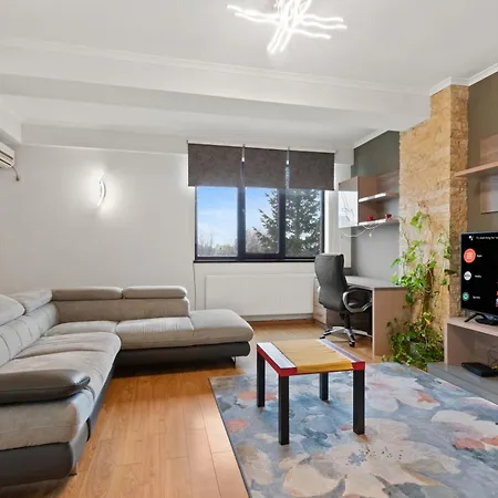 Baneasa Lake Large And Cozy Apartment Bucarest Esterno foto