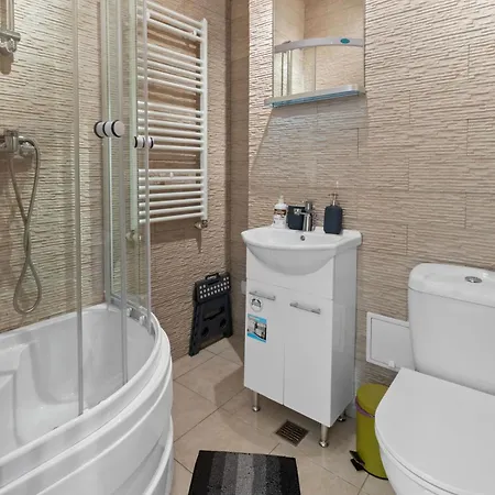 Baneasa Lake Large And Cozy Apartment Bucarest Esterno foto